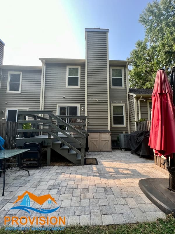 Annapolis Townhome: 13 Ashford Court