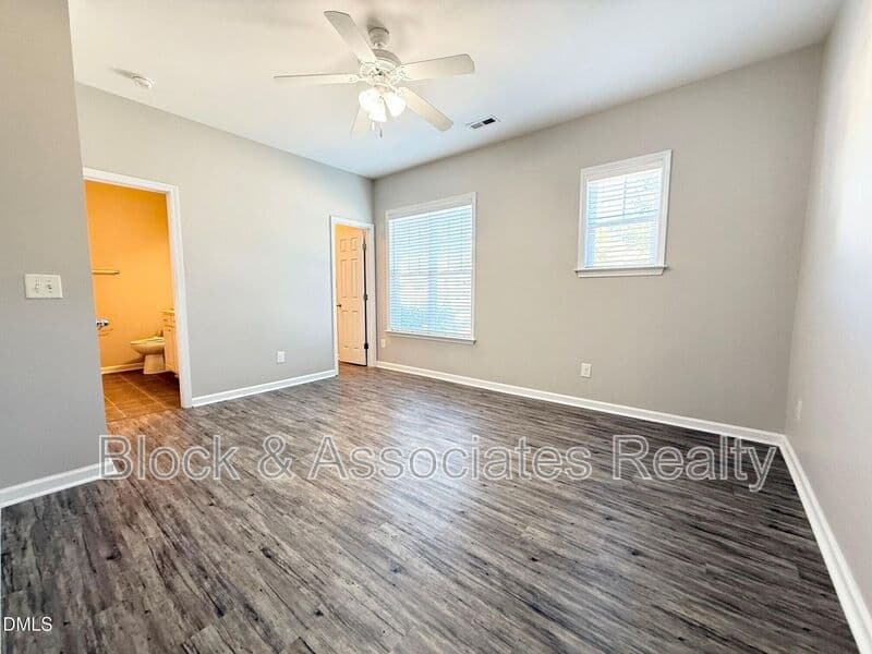 Wake Forest House: 163 Deacon Ridge St