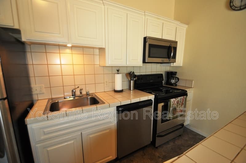 Groveland Townhome: 12691 Junipero Serra Way