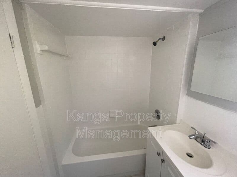 West Palm Beach Condo: 736 Omar Road