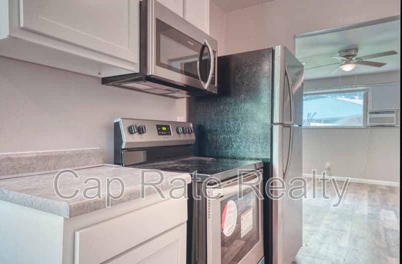 Columbus House: 3738 Arkwood Ct