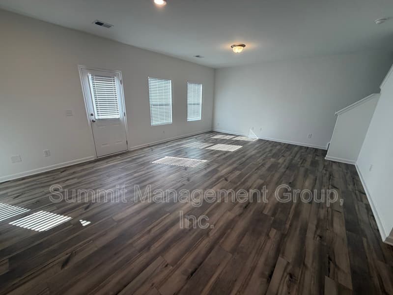 Conyers House: 2305 Hedgeview Road