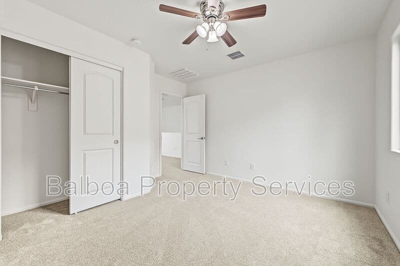 Florence House: 6135 E Paradise Ln