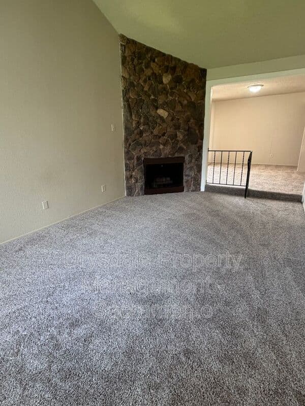 Sacramento Condo: 2919 Lerwick Road