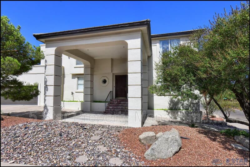 El Paso House: 6598 Eagle Ridge Dr !!