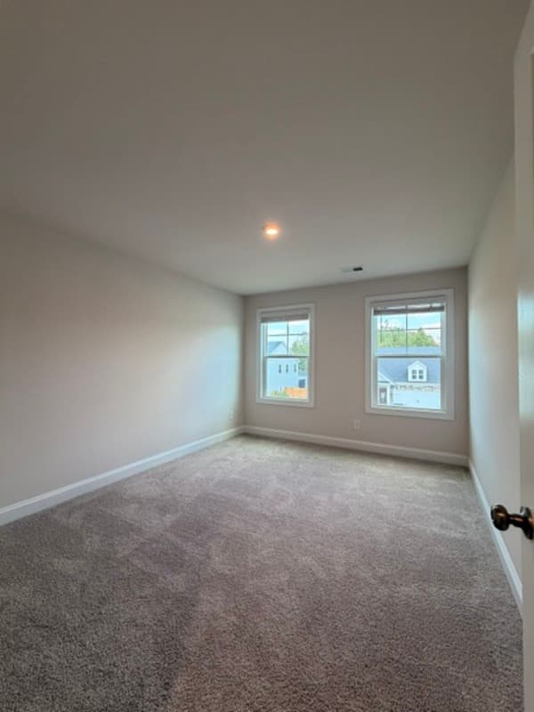 Lexington House: 3046 Snail Seed Trail