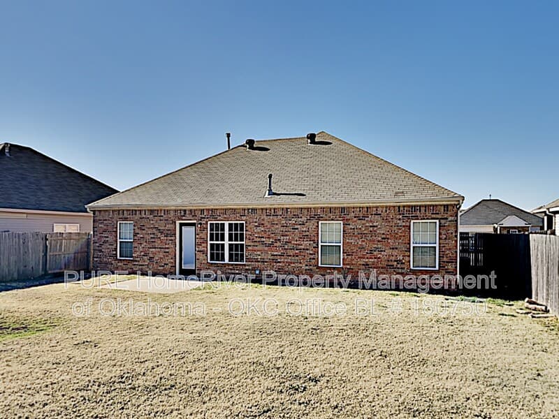 Oklahoma City House: 6912 Old Glory Ln