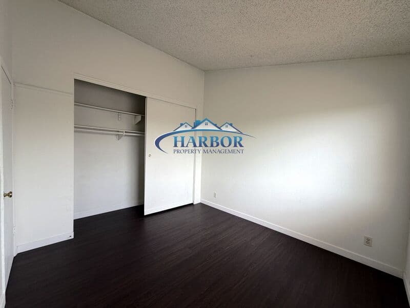 San Pedro Condo: 657 West 2nd Street