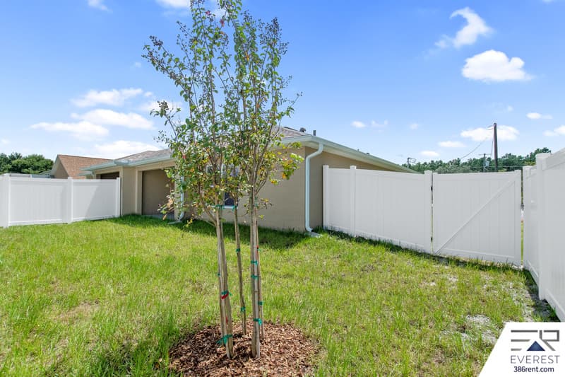Palm Coast House: 25 Louisville Drive
