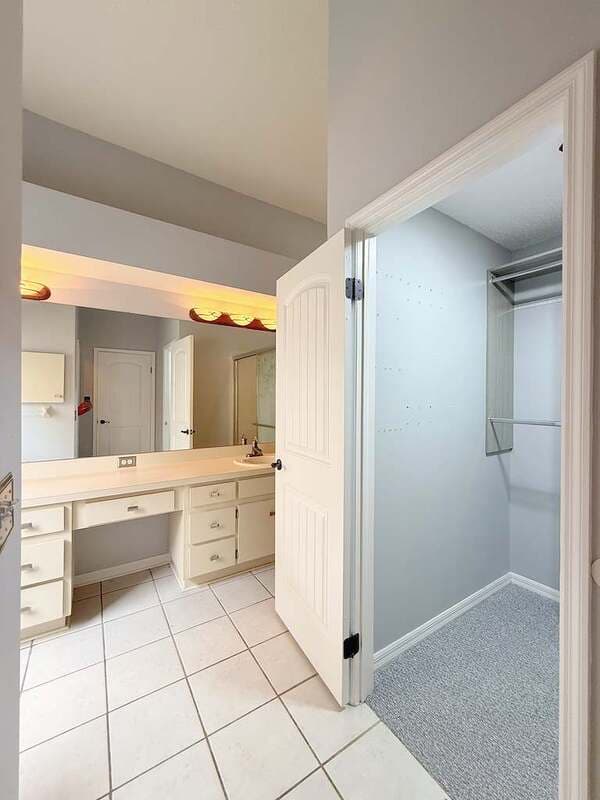 Valrico House: 1118 Hardwood Drive