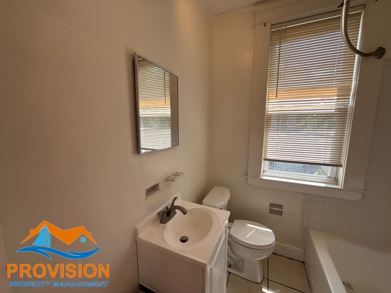 Dundalk Condo: 102 Ventnor Terrace