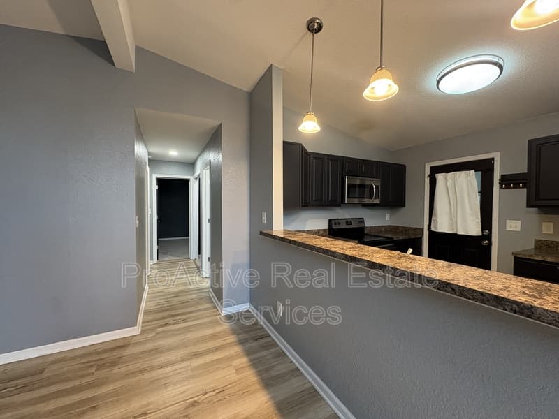 Virginia Beach House: 1021 Mineola Dr