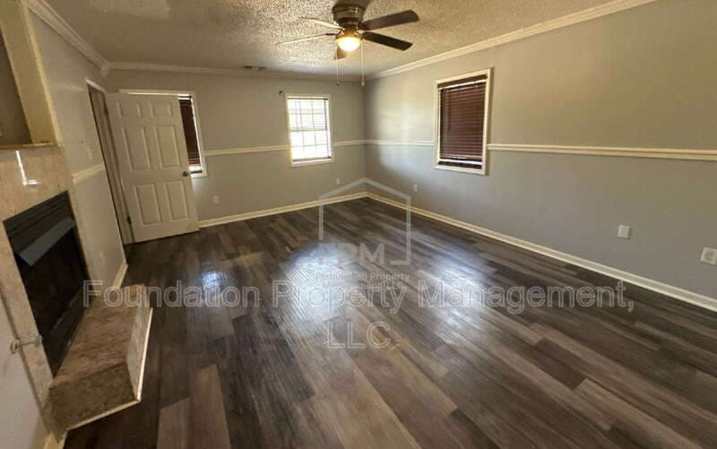 Hernando House: 2701 College Street