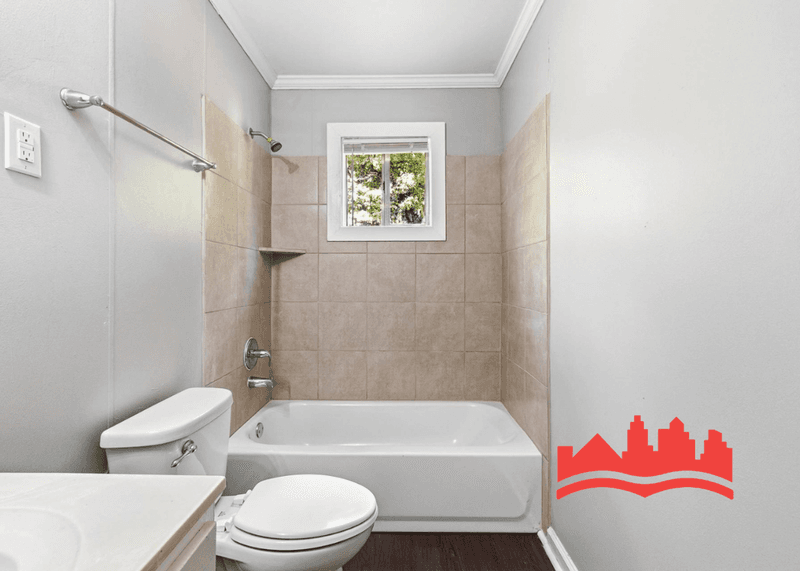 Bartlett House: 3915 Clover Hill Dr