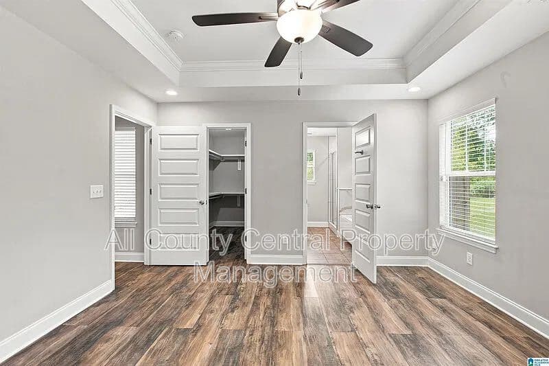 Bessemer House: 3870 Barton Lane