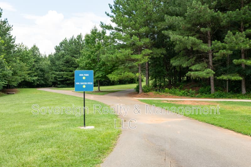 Norcross Condo: 6624 Ramsgate Way