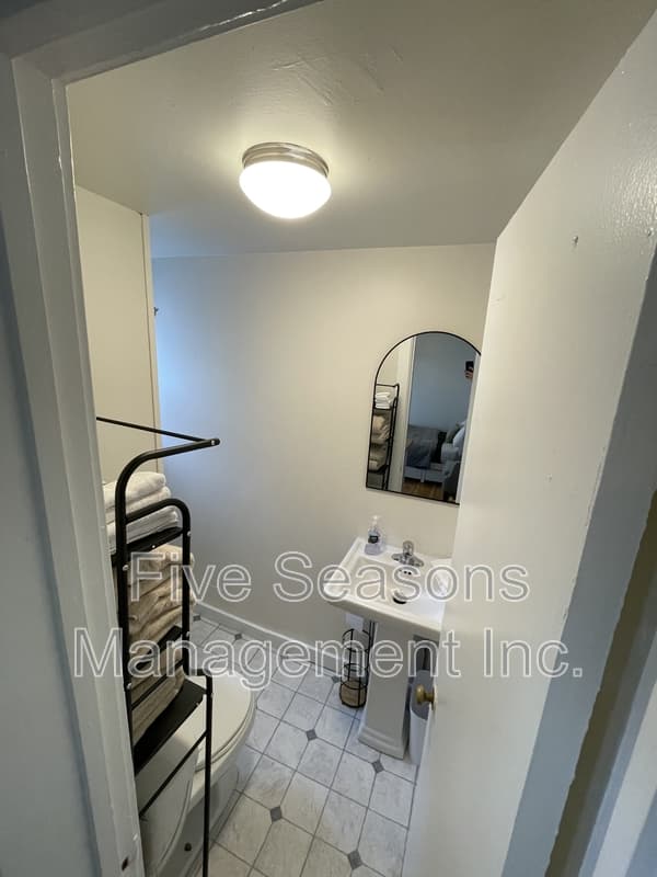 Burlington Condo: 19 Grant Street - 8