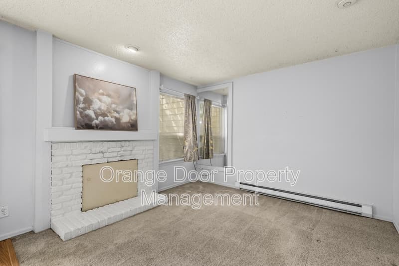 Kent Condo: 23601 112th Avenue SoutheastA102