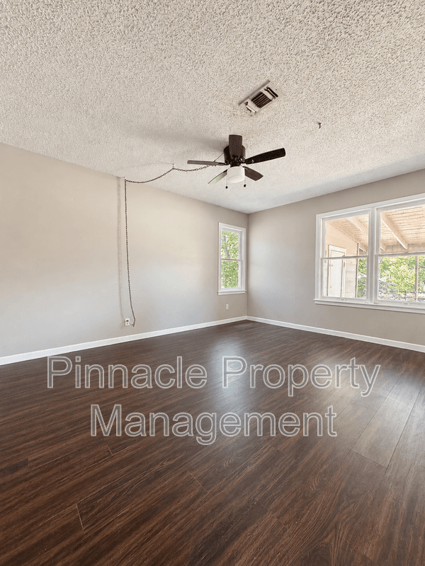San Angelo House: 201 Paint Rock Rd