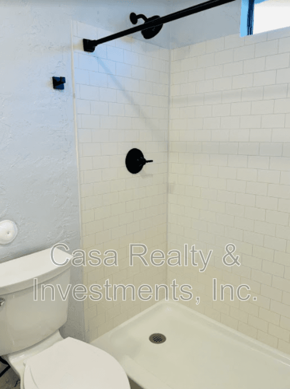 North Hollywood House: 11443 Emelita Street