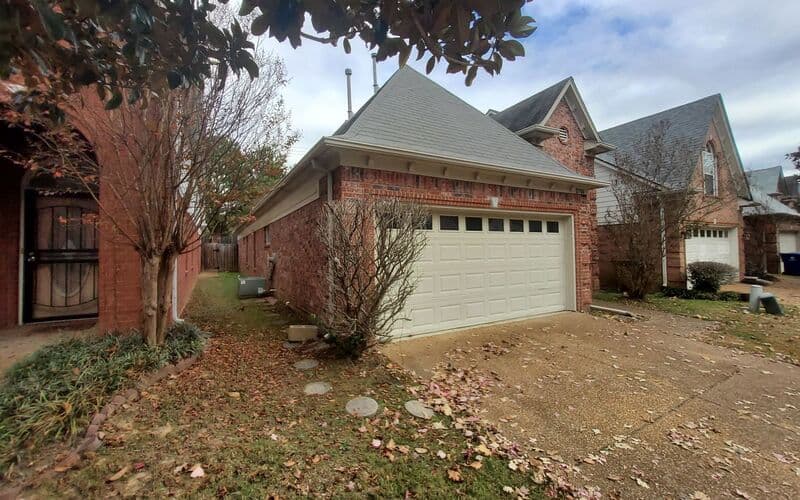 Cordova House: 2706 Bending Elm Dr
