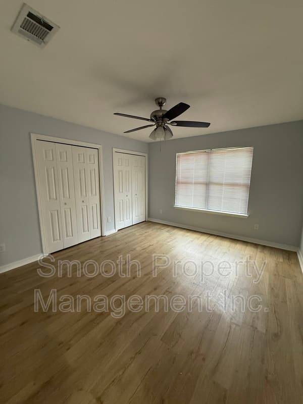 Milton House: 8699 Riverstone Drive