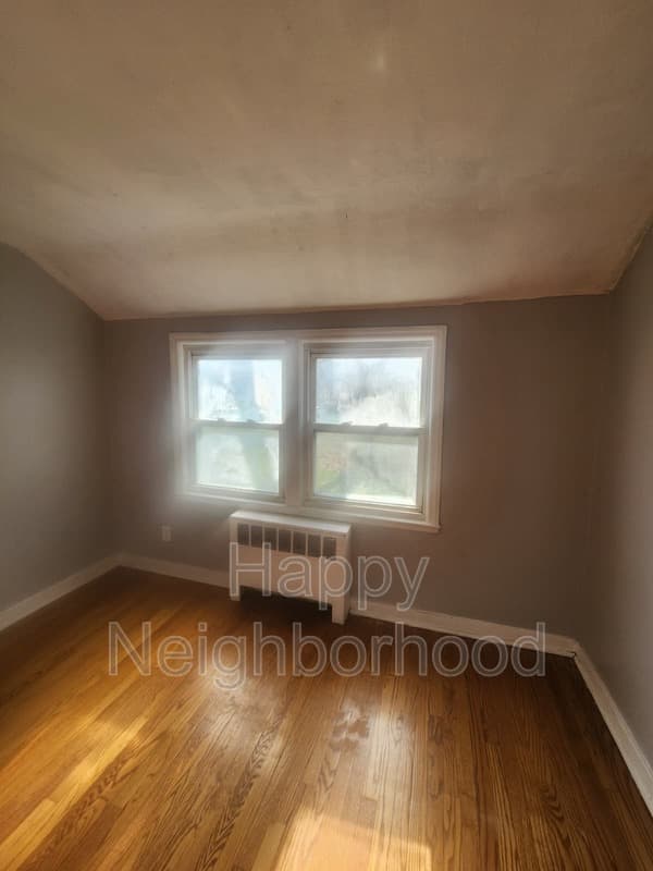 Wallingford House: 153 North Ridgeland Road