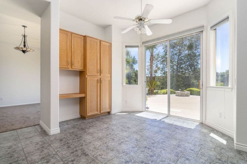 Temecula House: 32579 Valentino Way