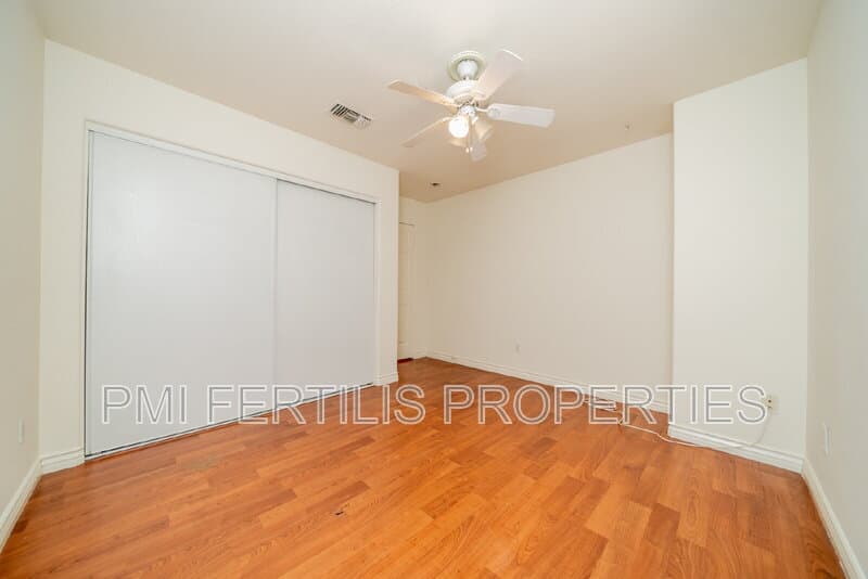 Fontana House: 5055 Saint Albert Dr