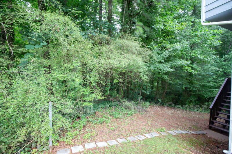 Decatur House: 2262 Cobb Creek Dr