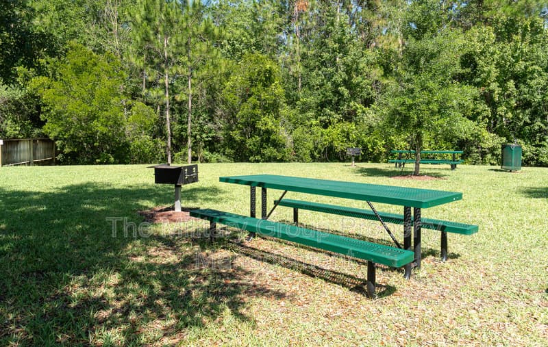 Jacksonville House: 15729 Equine Gait Dr