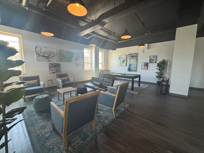 Richmond Condo: 311 W Franklin St