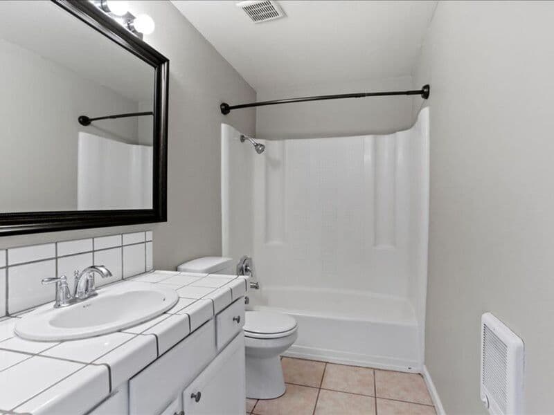 West Richland Condo: 526 S 40th Ave