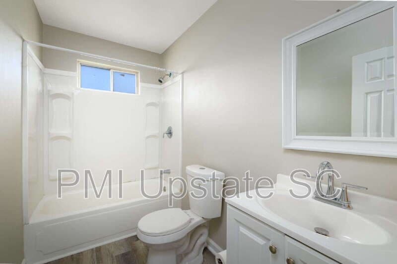 Honea Path Condo: 700 Brook Street