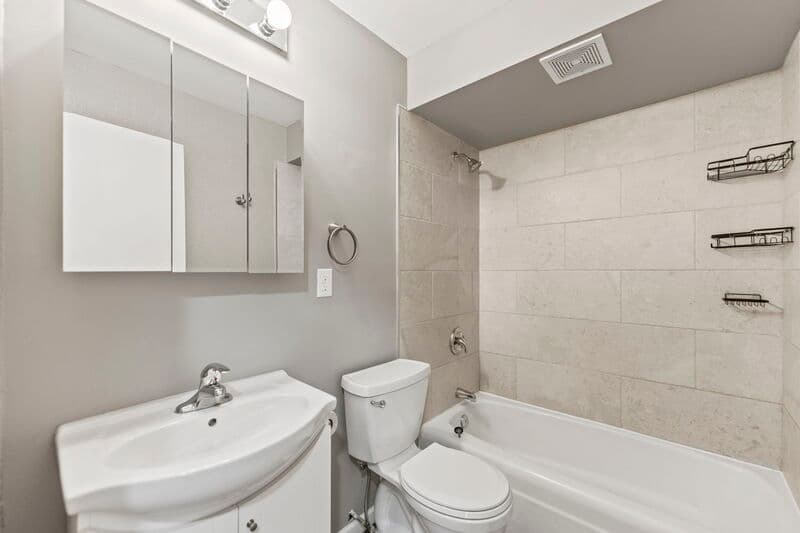Rockford Condo: 3111 Jacqueline Drive - 7