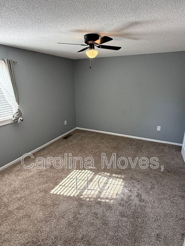 Taylors Townhome: 812 Reid School Rd.