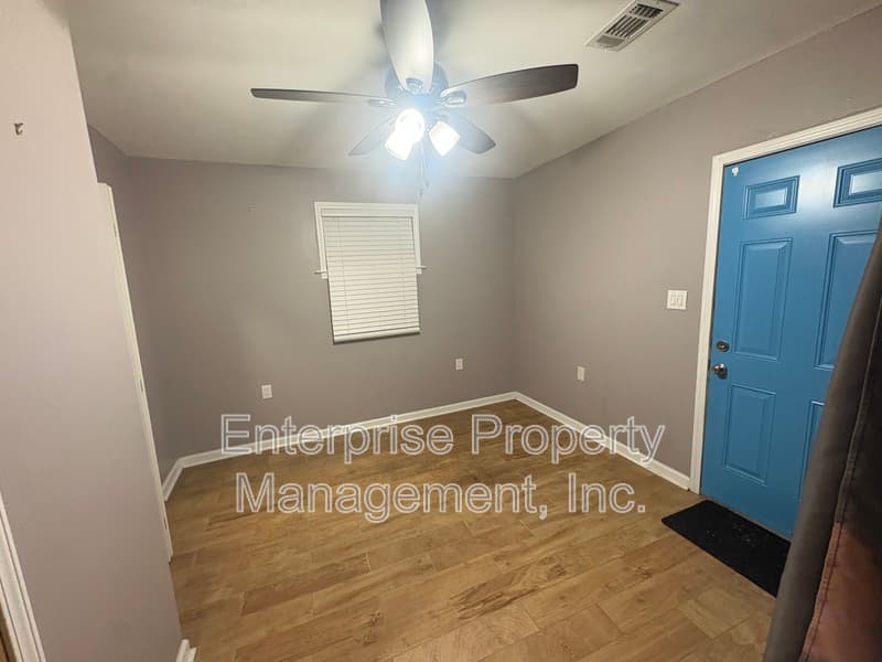 Memphis House: 493 Boston St