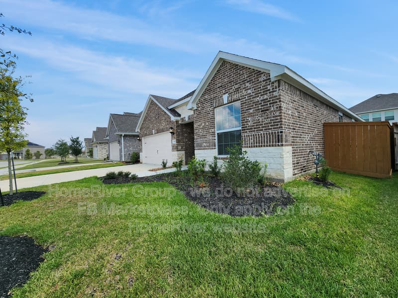 Katy House: 3081 Sorrento Hill Dr