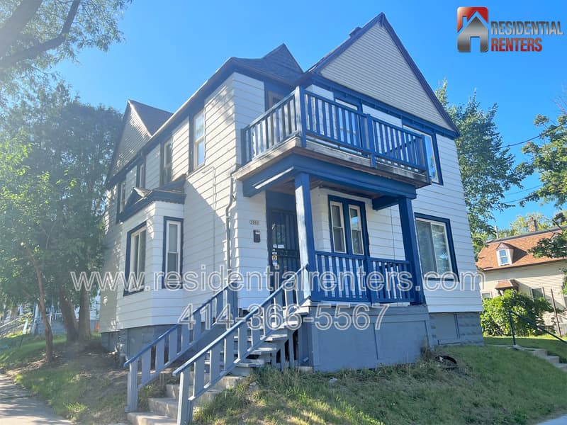 Milwaukee Condo: 3001 N 1st St