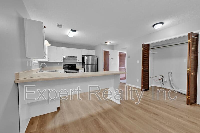 Birmingham House: 2346 Grayson Valley Circle