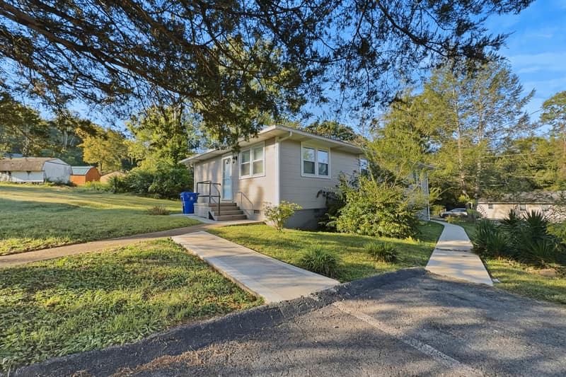 Oak Ridge Condo: 295 South Benedict Avenue