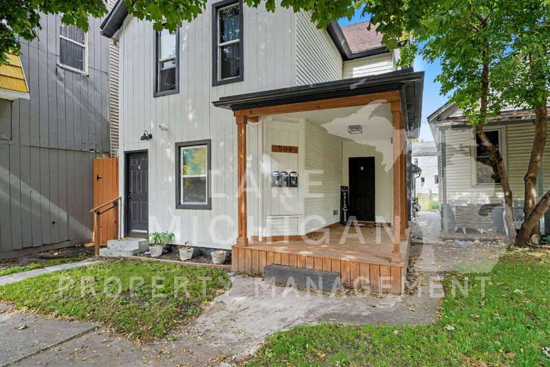 Grand Rapids Condo: 909 Bridge Street NW