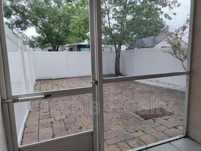 Largo Condo: 6980 Ulmerton Rd - 7D - 1