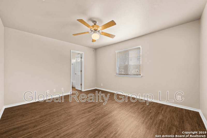 Converse House: 9815 Autumn Pl