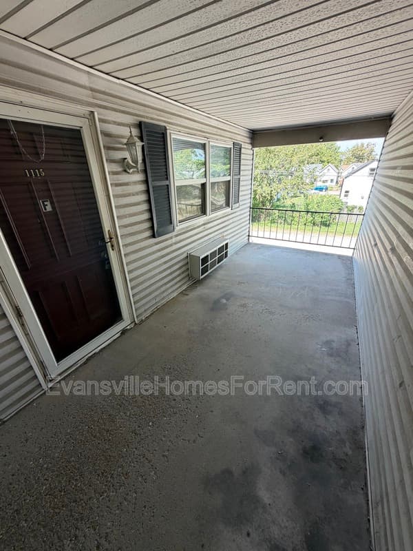Evansville Condo: 1115 West Virginia Street - F