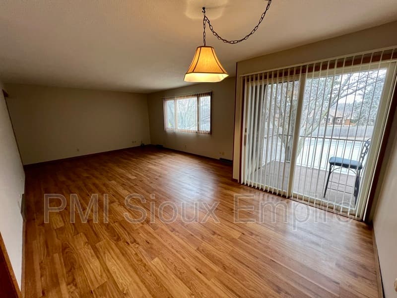 Sioux Falls House: 2508 S Cliff Ave.