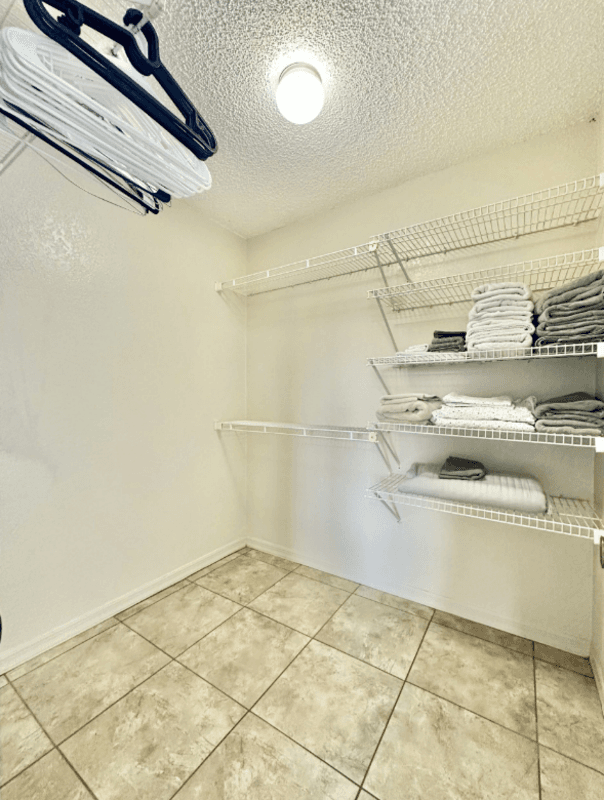 St. Petersburg Condo: 10263 Gandy Boulevard North Building 23 Unit 10