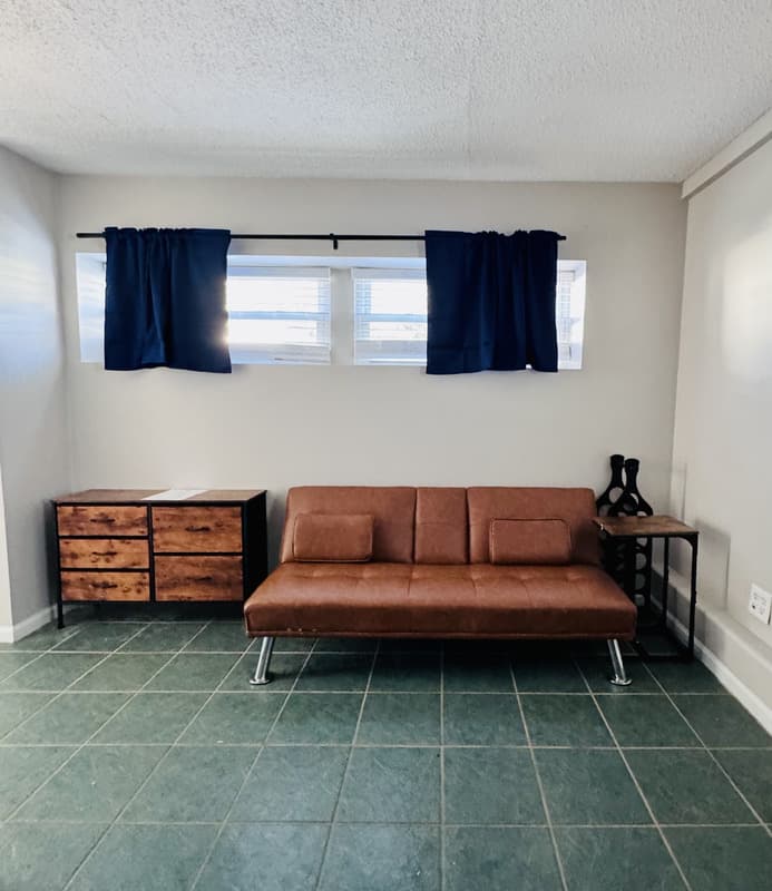 Greenville House: 1105 West Rock Spring Road - B-APT