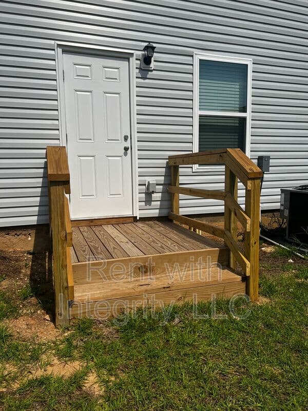 Tallahassee House: 2202 Del Carmel Way