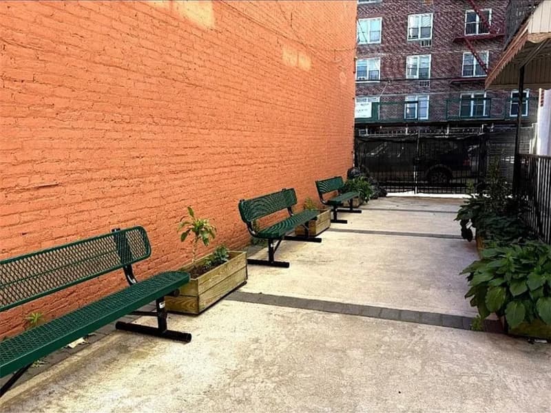 Brooklyn Condo: 2277 Homecrest Ave